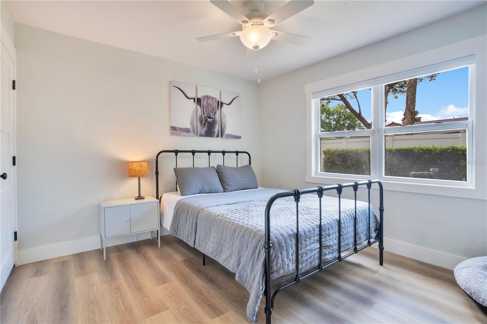 Image 18 of 48 For 2702 Parkland Drive