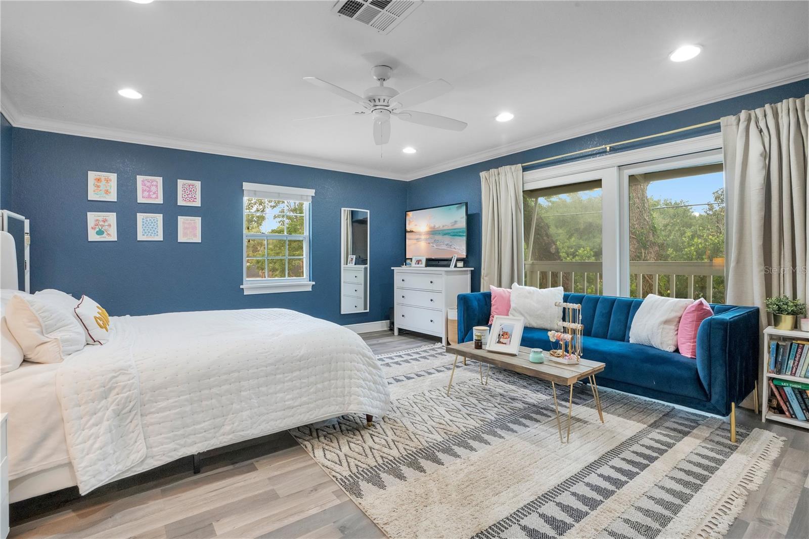 Image 37 of 48 For 2702 Parkland Drive