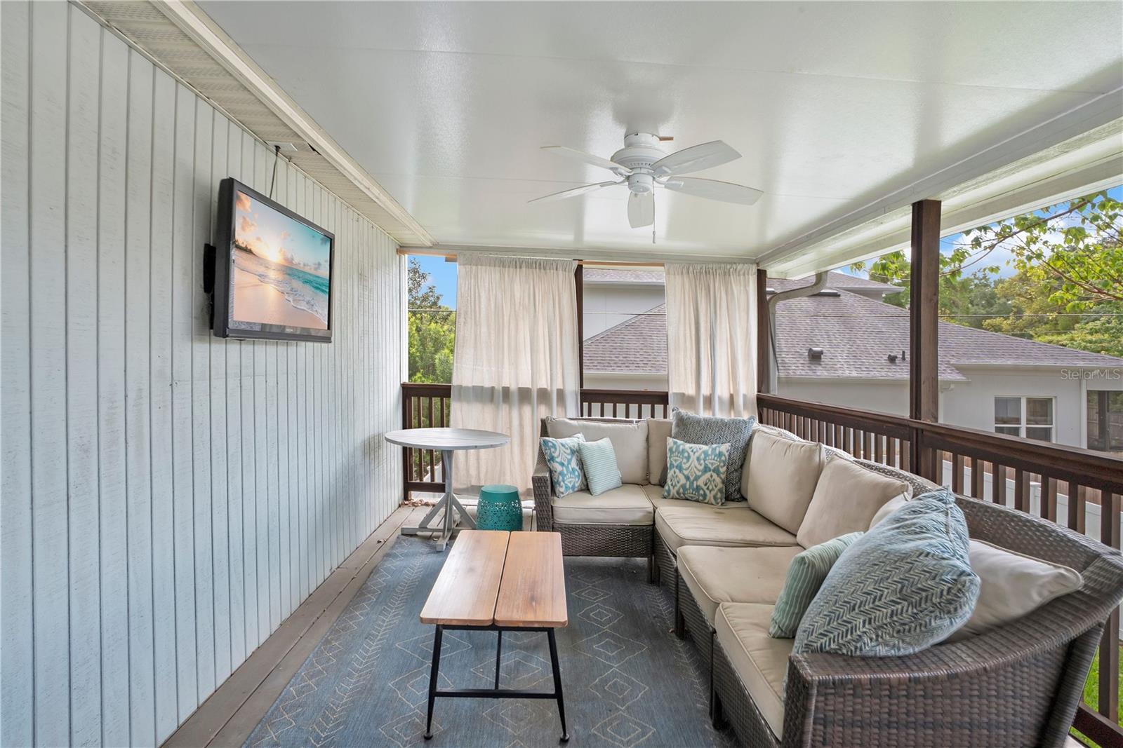 Image 38 of 48 For 2702 Parkland Drive