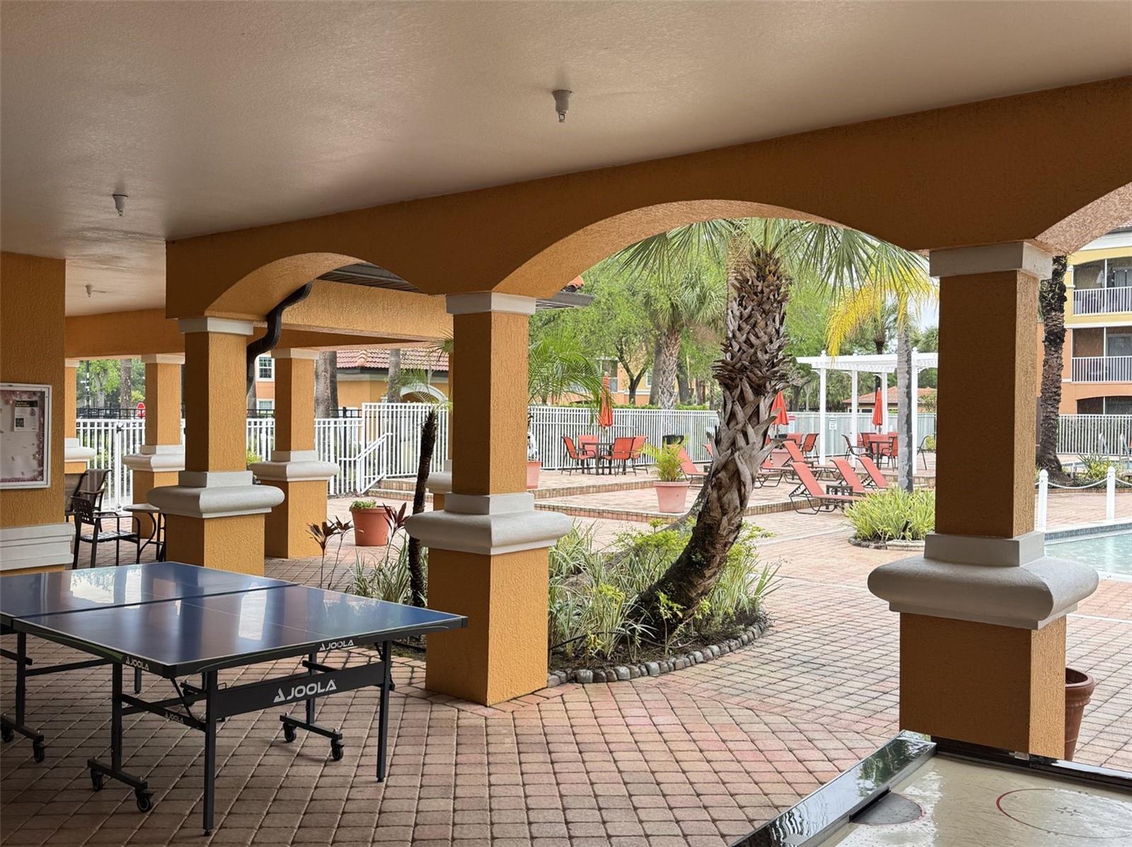 Image 27 of 35 For 5483 Vineland Road 10201