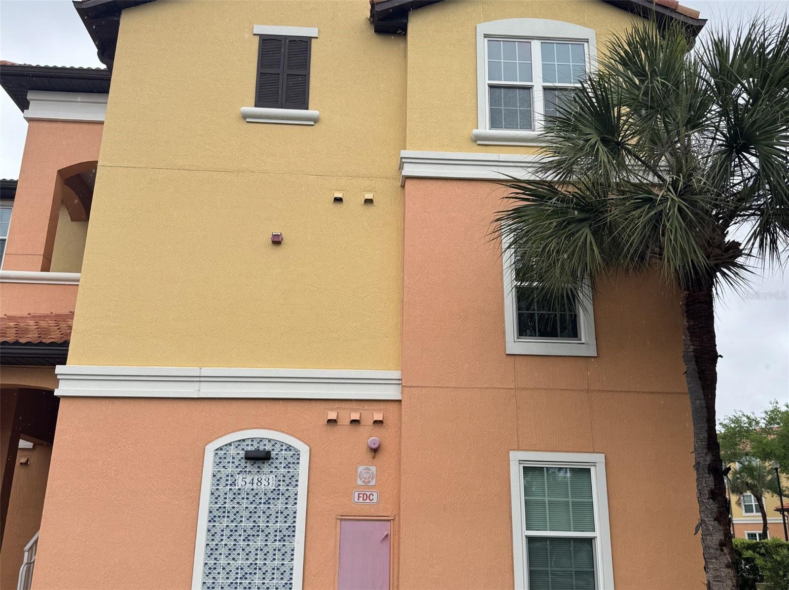 Image 3 of 35 For 5483 Vineland Road 10201