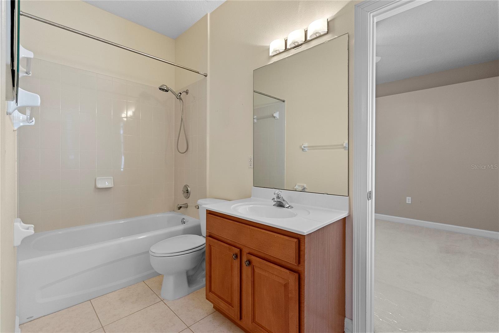 Image 31 of 47 For 5608 Bear Stone Run