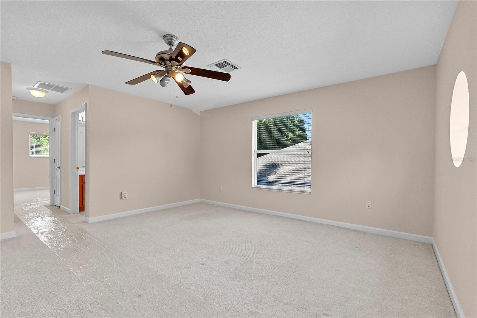 Image 35 of 47 For 5608 Bear Stone Run