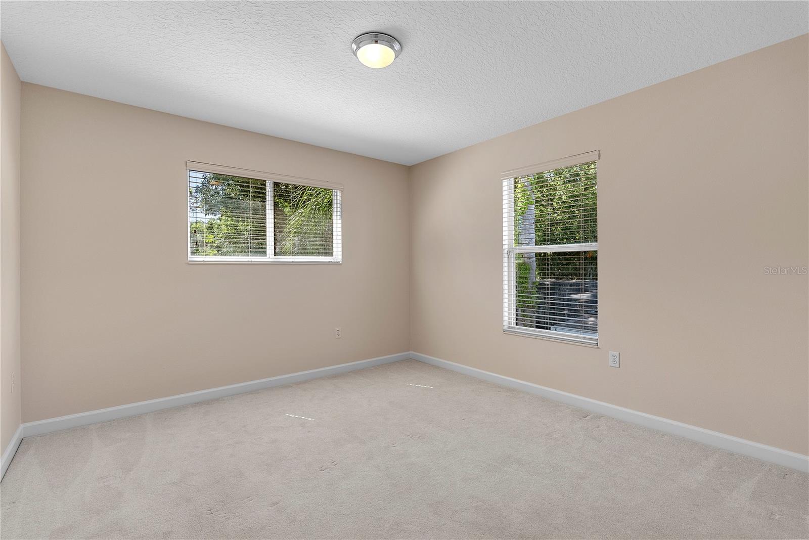 Image 38 of 47 For 5608 Bear Stone Run