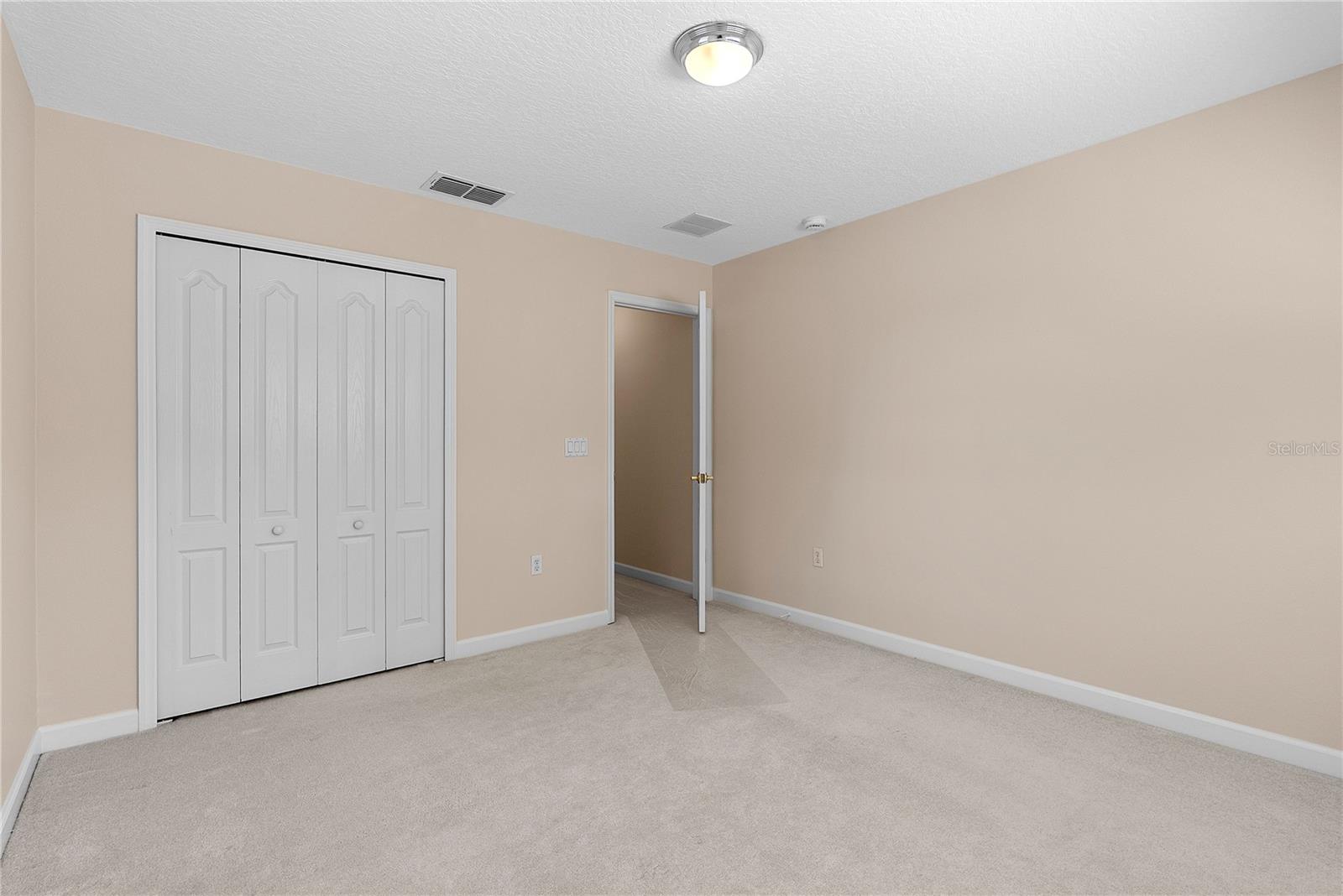 Image 39 of 47 For 5608 Bear Stone Run