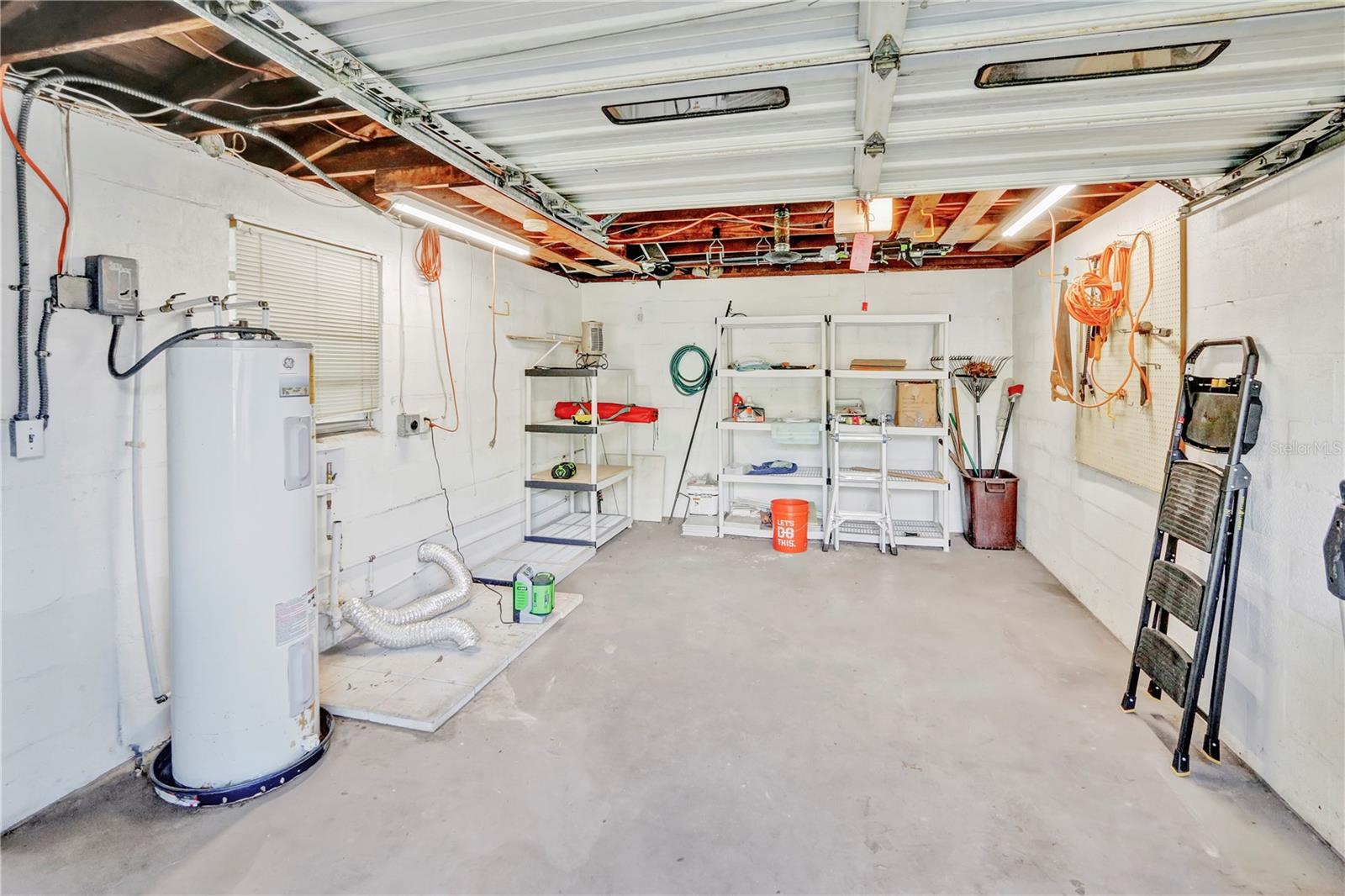 Image 16 of 19 For 1016 Smith Street