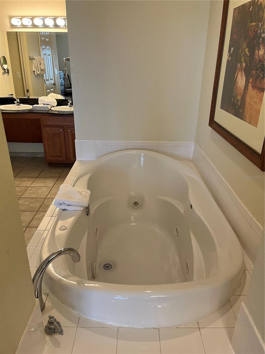 Image 23 of 43 For 8112 Poinciana Boulevard 1605