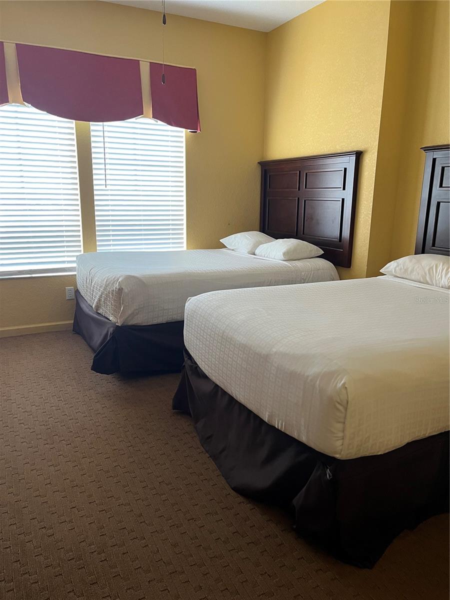 Image 28 of 43 For 8112 Poinciana Boulevard 1605