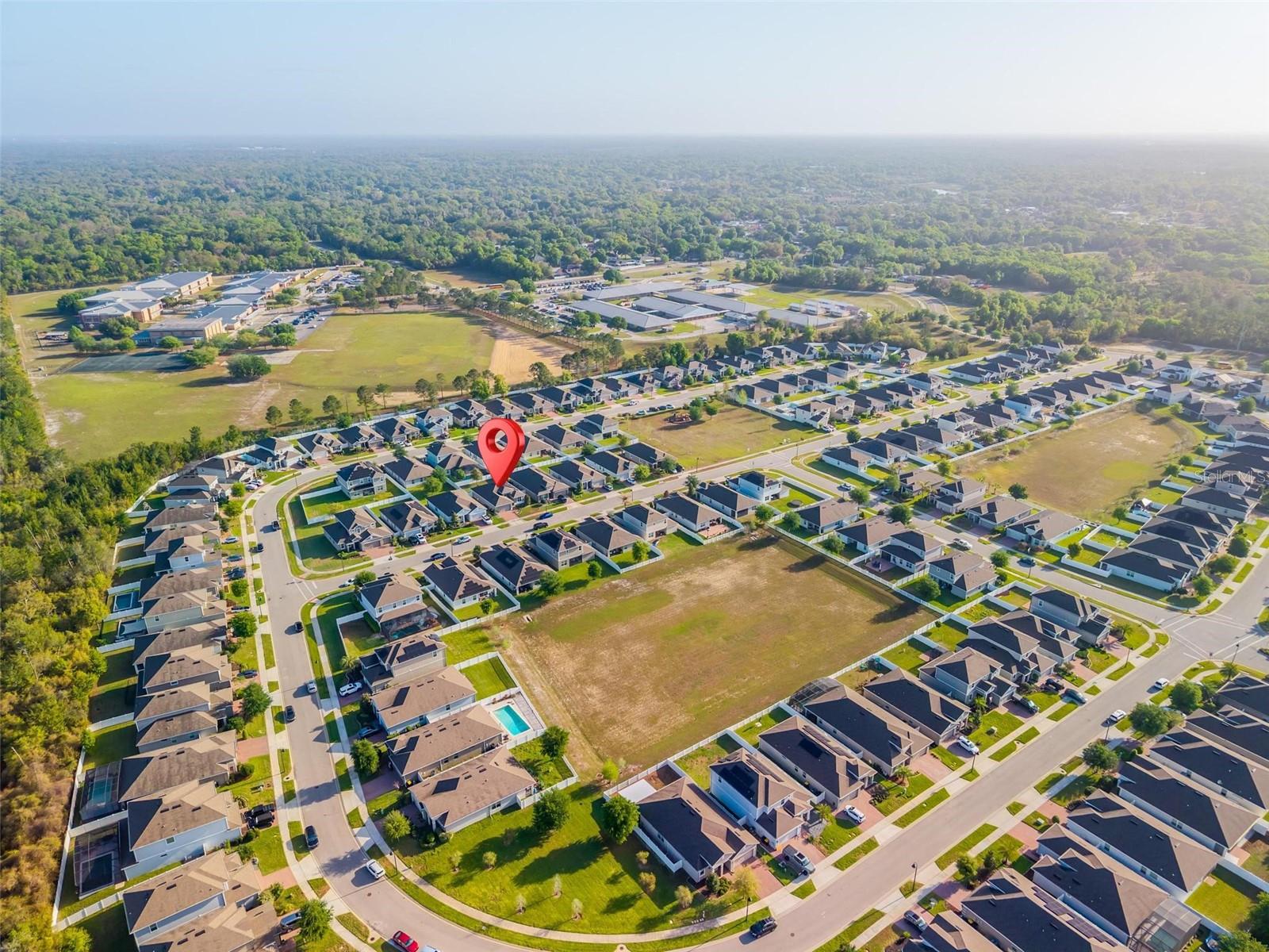 Listing photo id 61 for 887 Lady Bird Lane