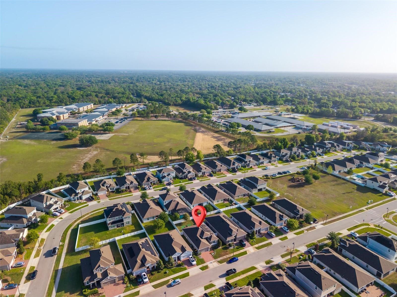 Listing photo id 63 for 887 Lady Bird Lane