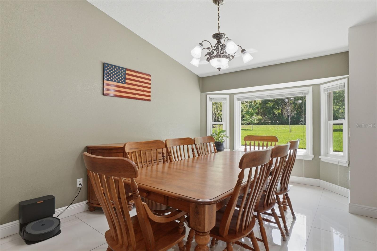 Image 10 of 48 For 130 Bahama Road