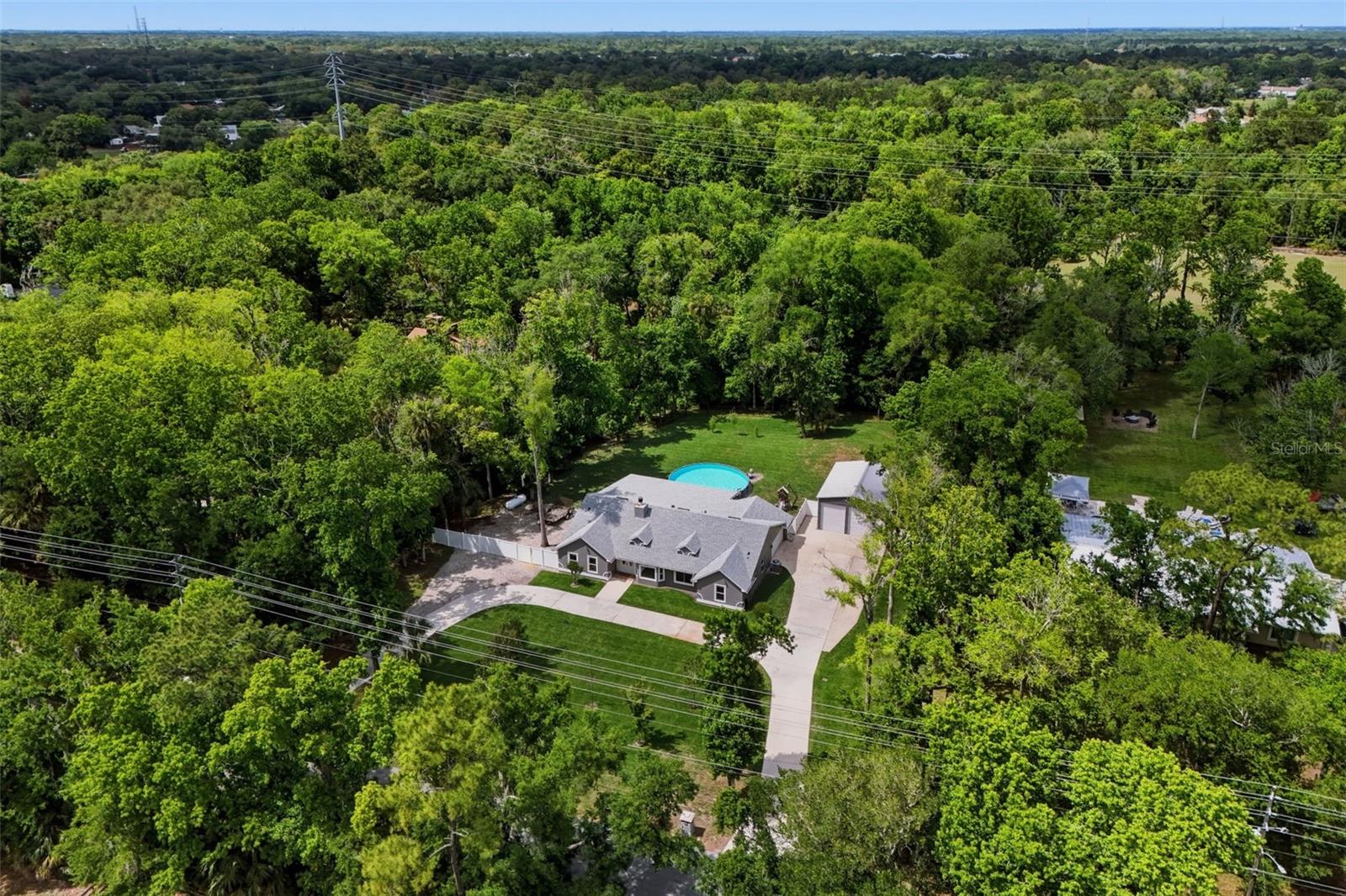 Image 45 of 48 For 130 Bahama Road