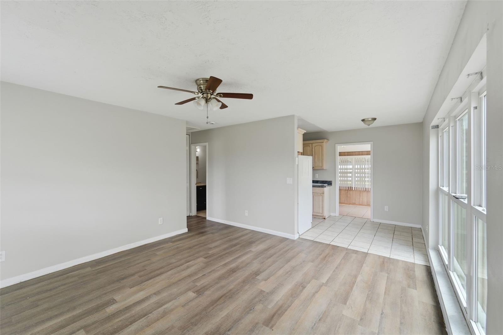 Image 10 of 26 For 794 Crawford Street