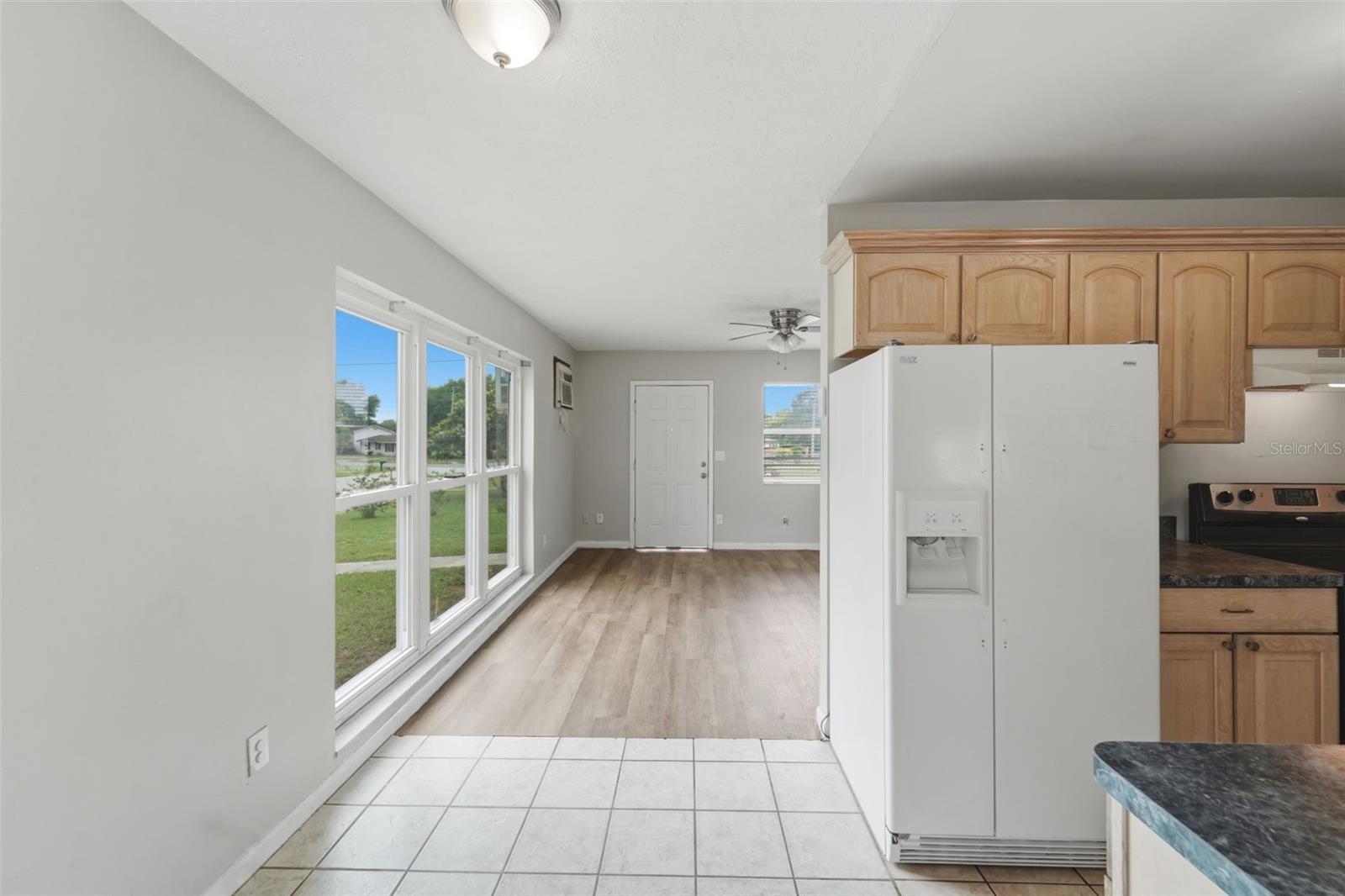 Image 14 of 26 For 794 Crawford Street