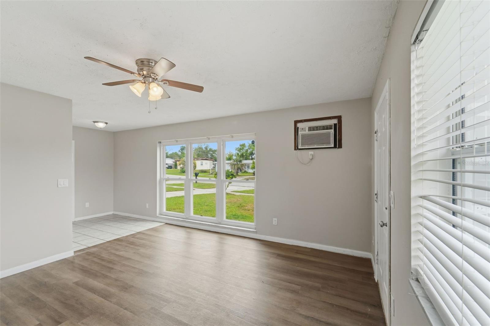 Image 7 of 26 For 794 Crawford Street