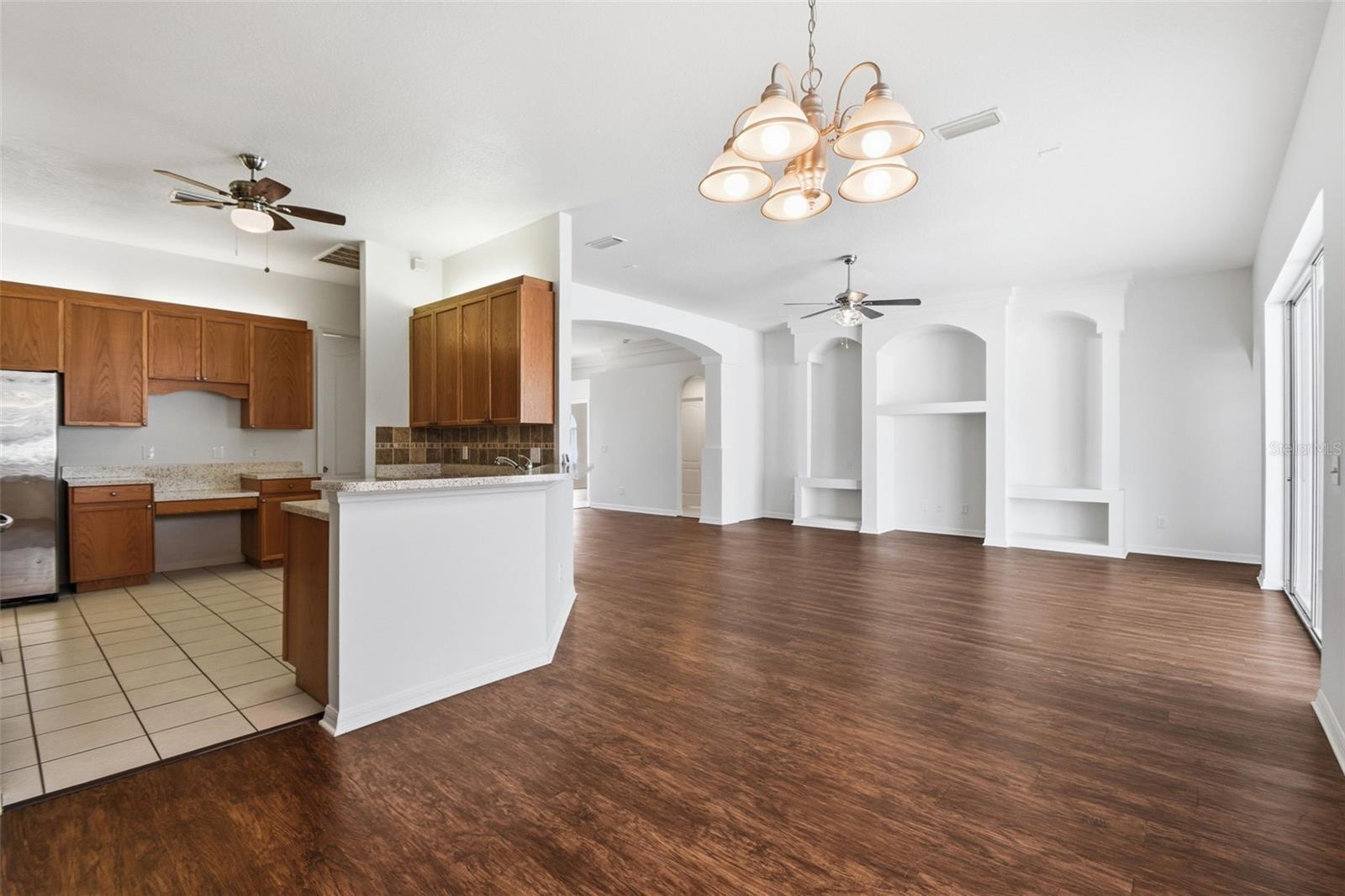 Image 24 of 79 For 9810 Ocasta Street