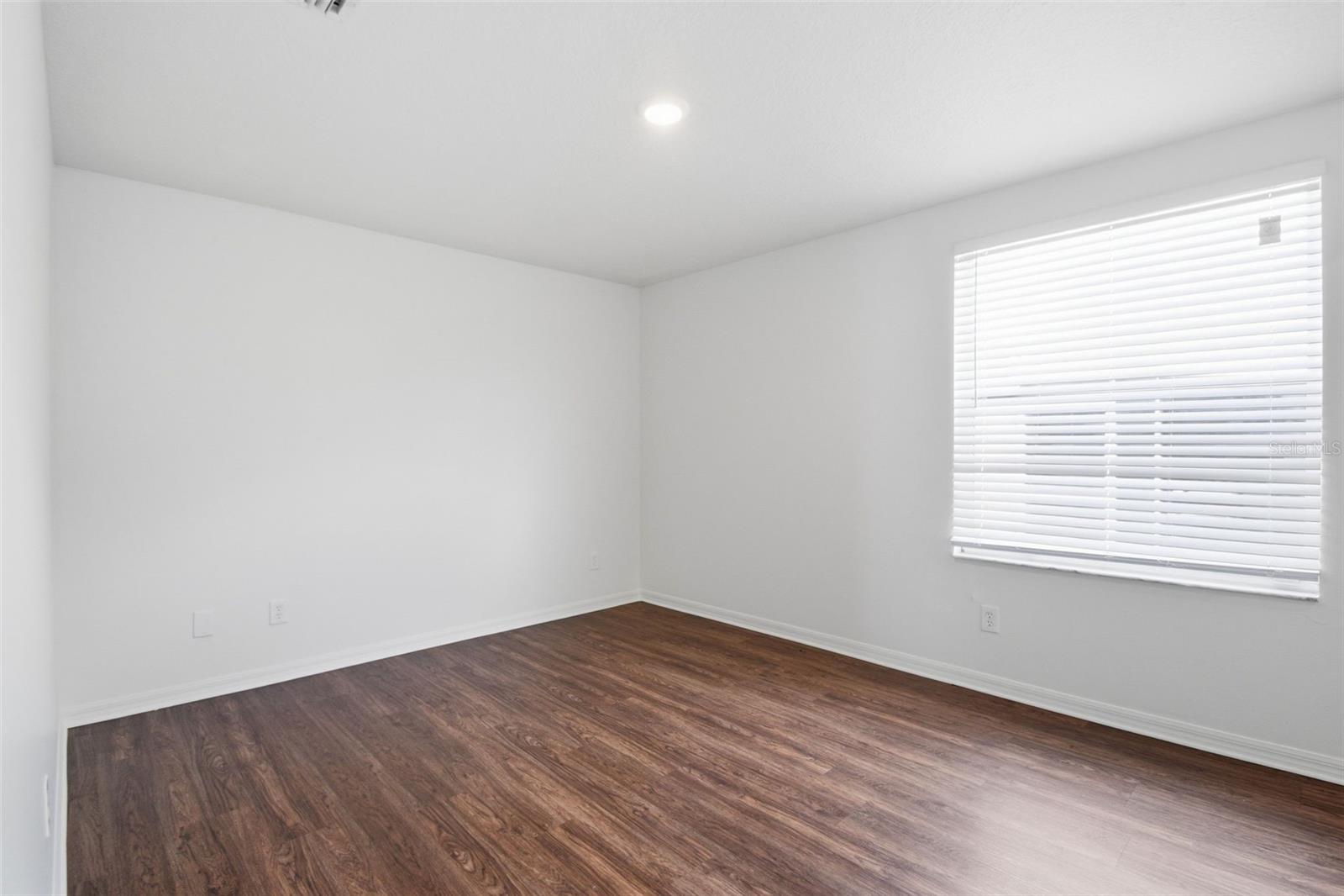 Image 39 of 79 For 9810 Ocasta Street