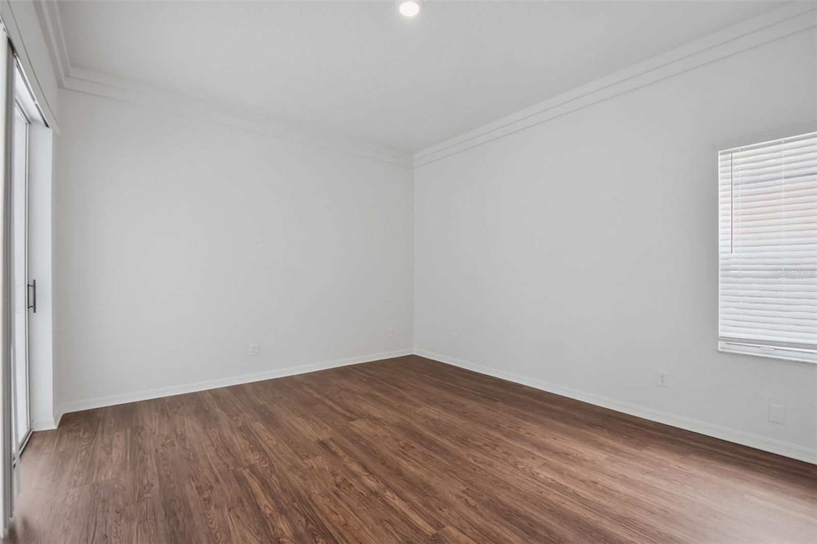 Image 43 of 79 For 9810 Ocasta Street