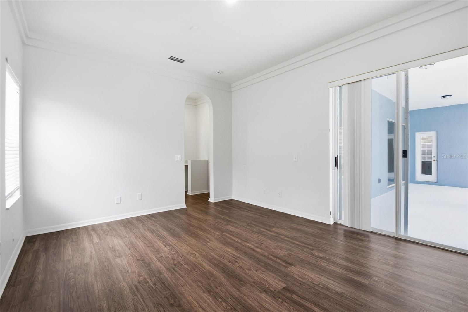 Image 45 of 79 For 9810 Ocasta Street