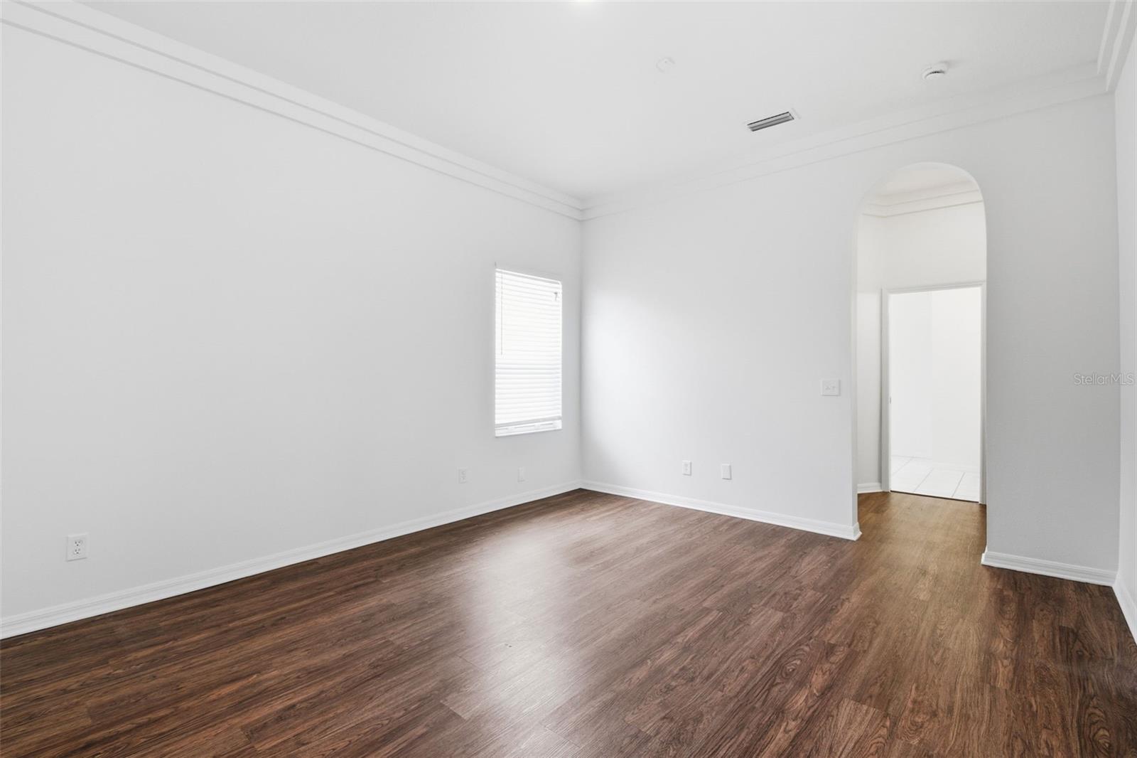 Image 46 of 79 For 9810 Ocasta Street