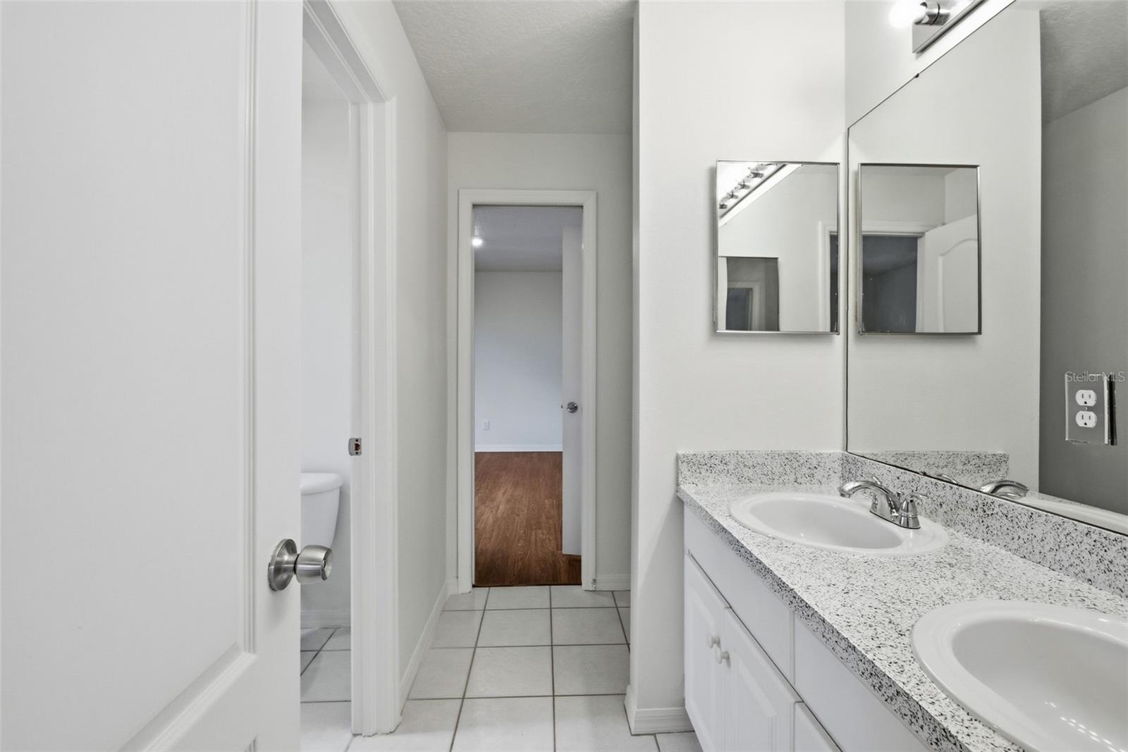 Image 53 of 79 For 9810 Ocasta Street