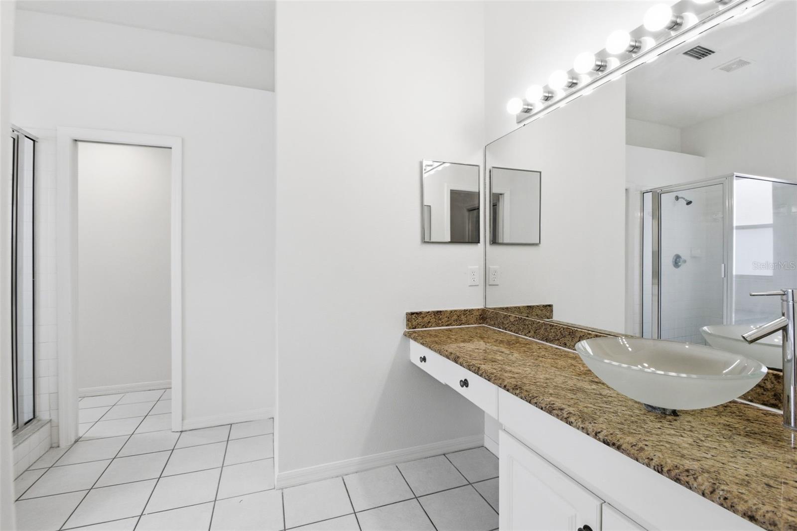 Image 59 of 79 For 9810 Ocasta Street