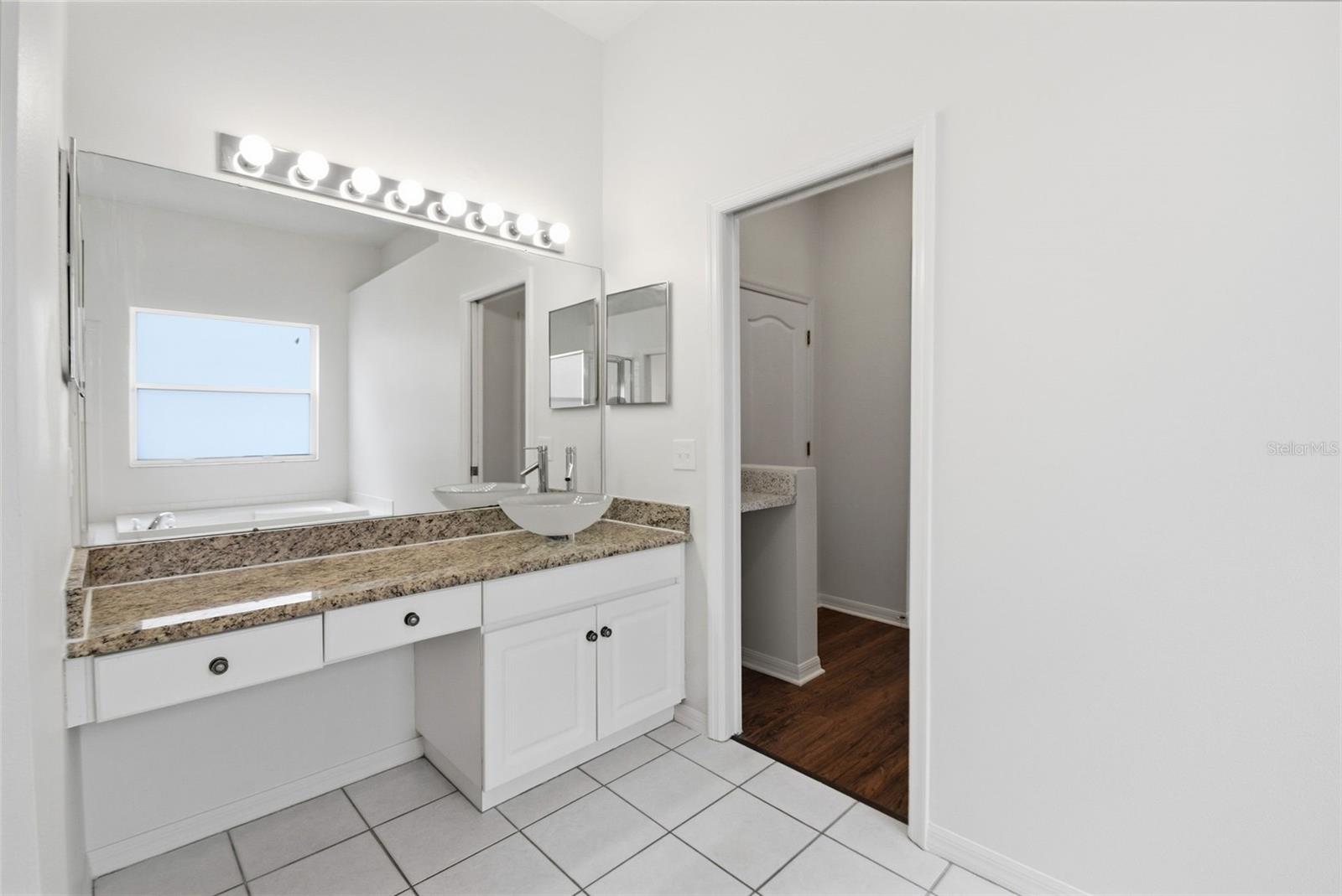 Image 62 of 79 For 9810 Ocasta Street