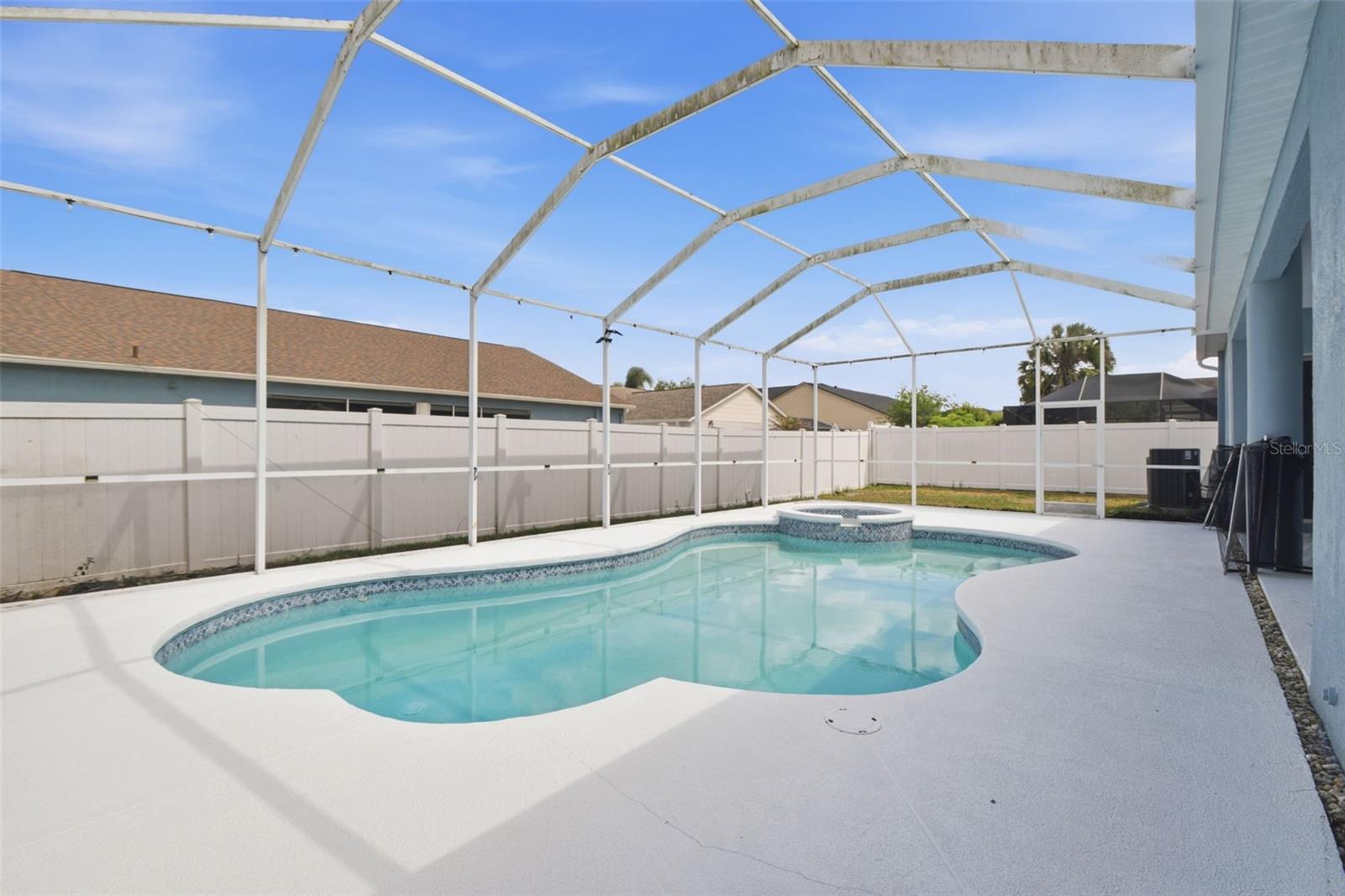 Image 74 of 79 For 9810 Ocasta Street