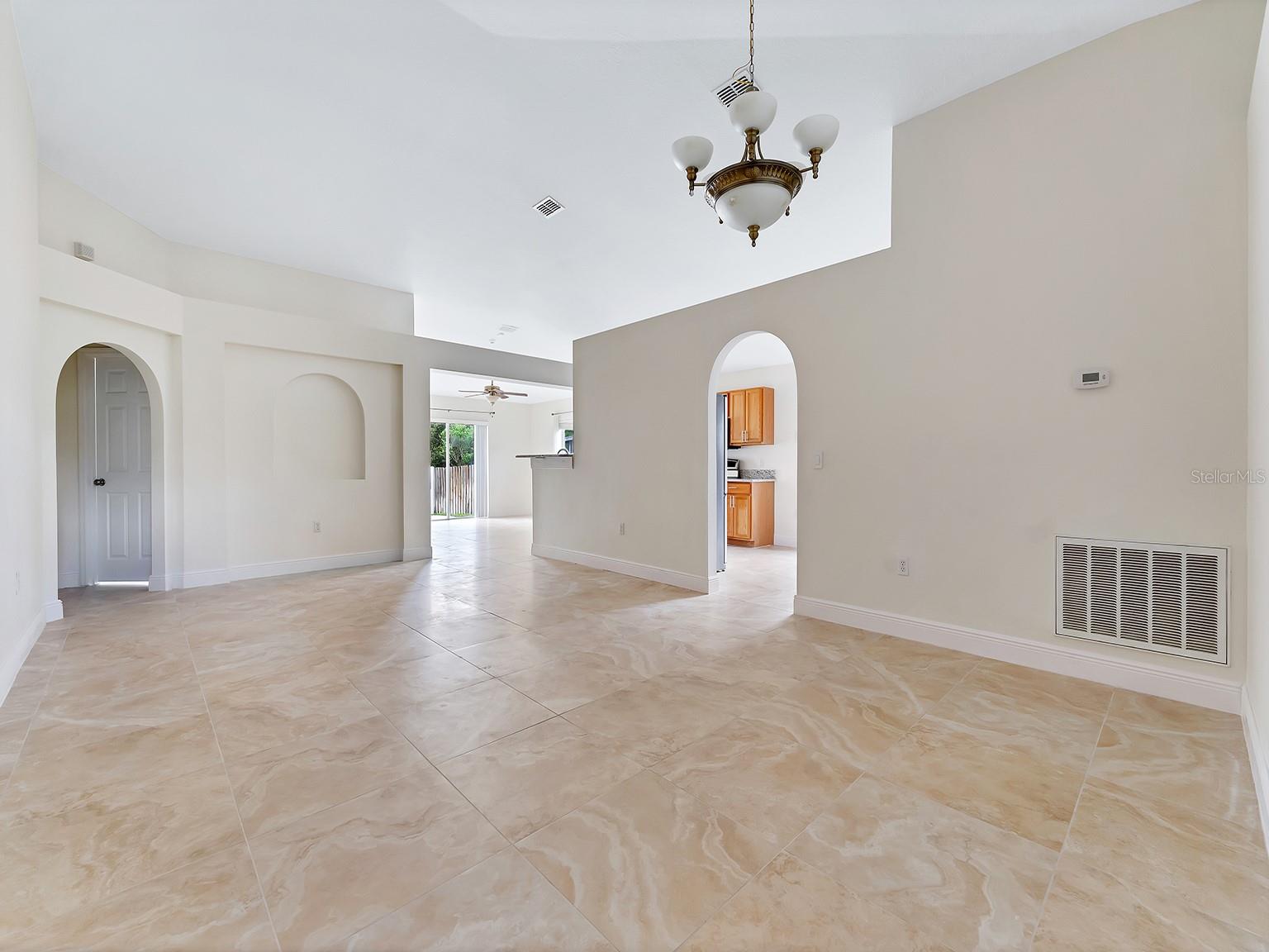 Image 2 of 16 For 2111 Corner Point Court