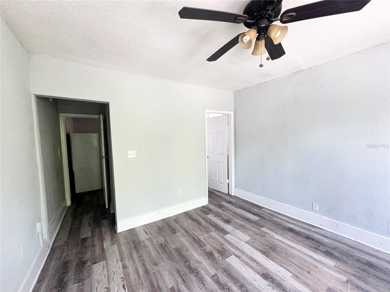 Image 11 of 16 For 704 Cordova Drive 6