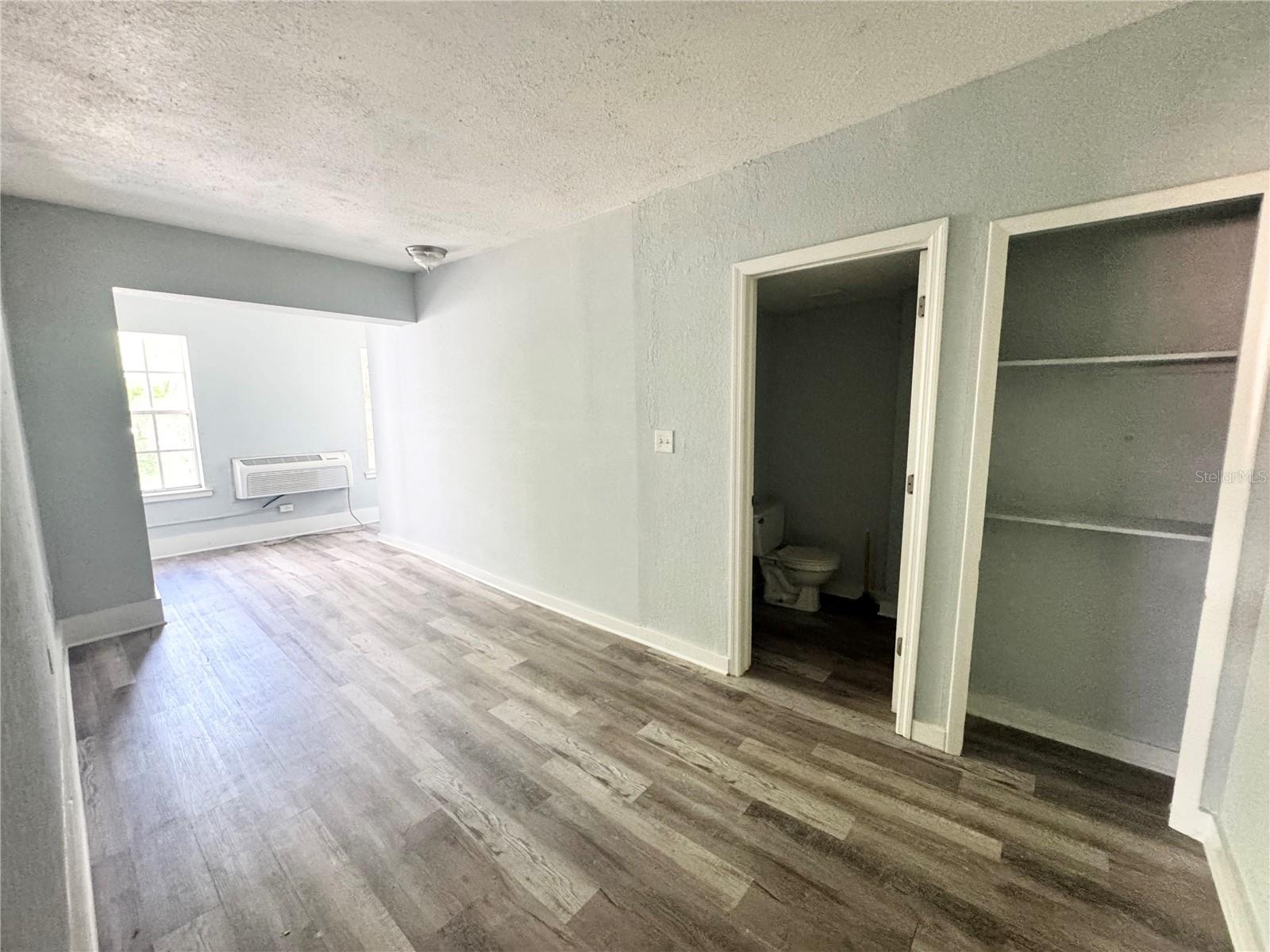 Image 13 of 16 For 704 Cordova Drive 6