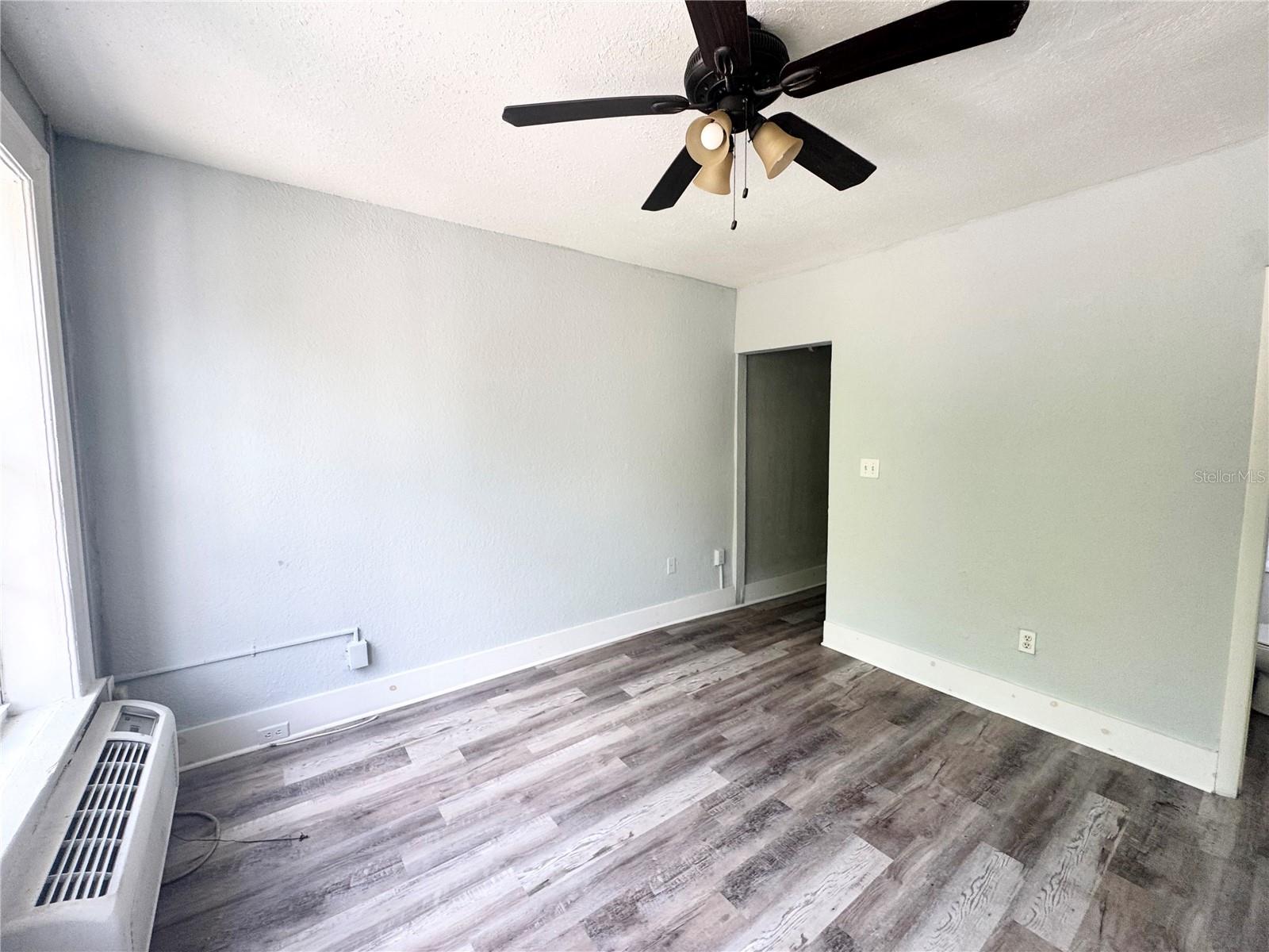 Image 9 of 16 For 704 Cordova Drive 6