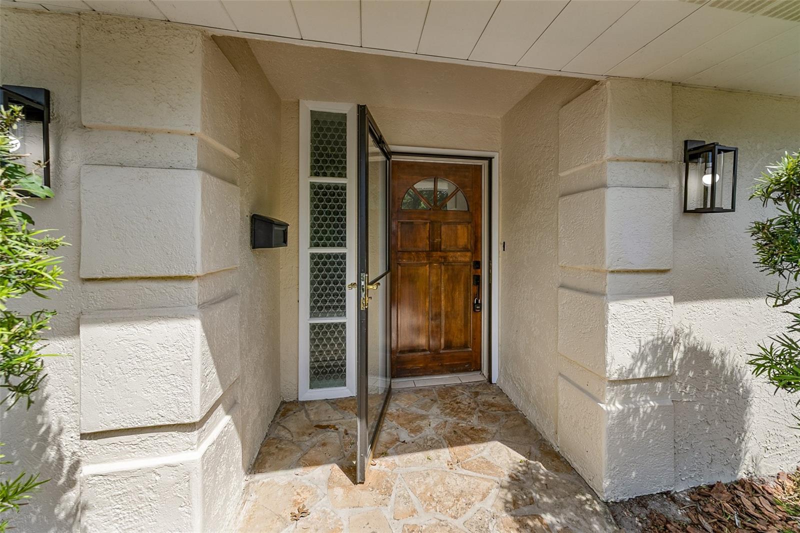 Image 11 of 100 For 150 Lake Destiny Trail