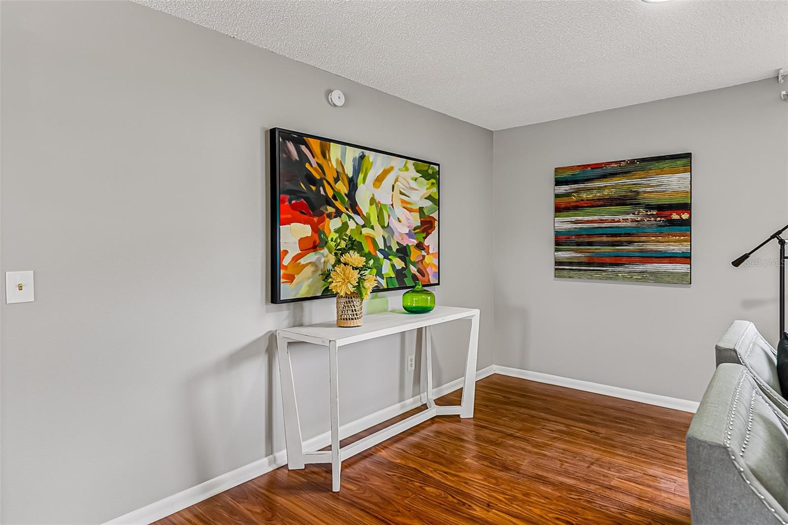 Image 20 of 100 For 150 Lake Destiny Trail