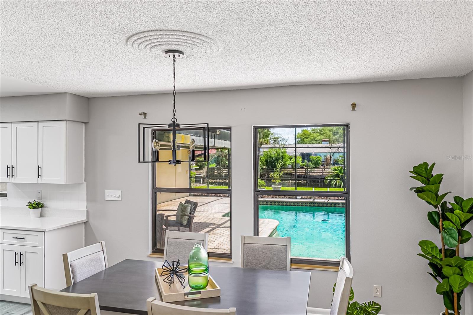 Image 25 of 100 For 150 Lake Destiny Trail