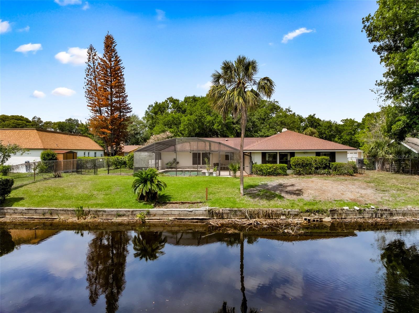 Image 84 of 100 For 150 Lake Destiny Trail