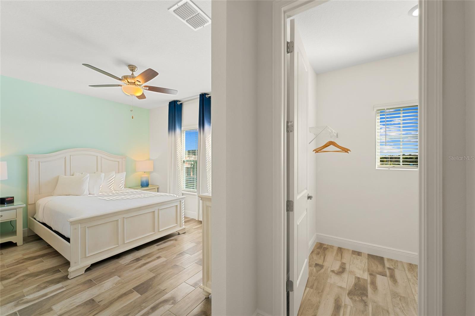 Image 24 of 95 For 8205 Surf Street