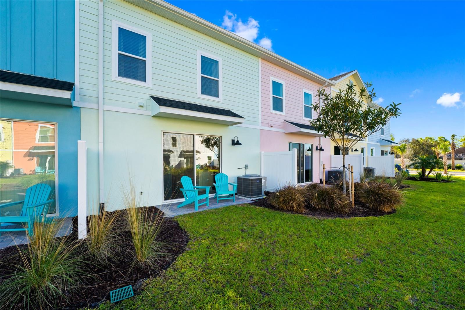 Image 41 of 95 For 8205 Surf Street