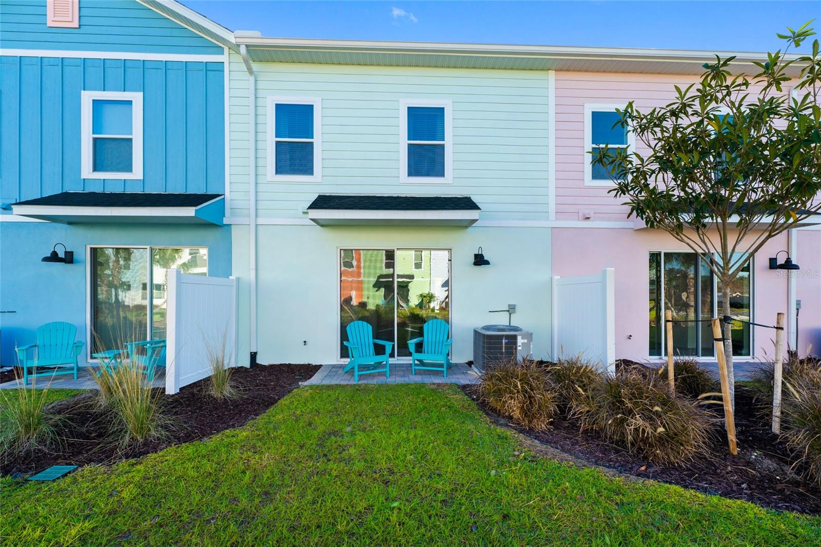 Image 42 of 95 For 8205 Surf Street