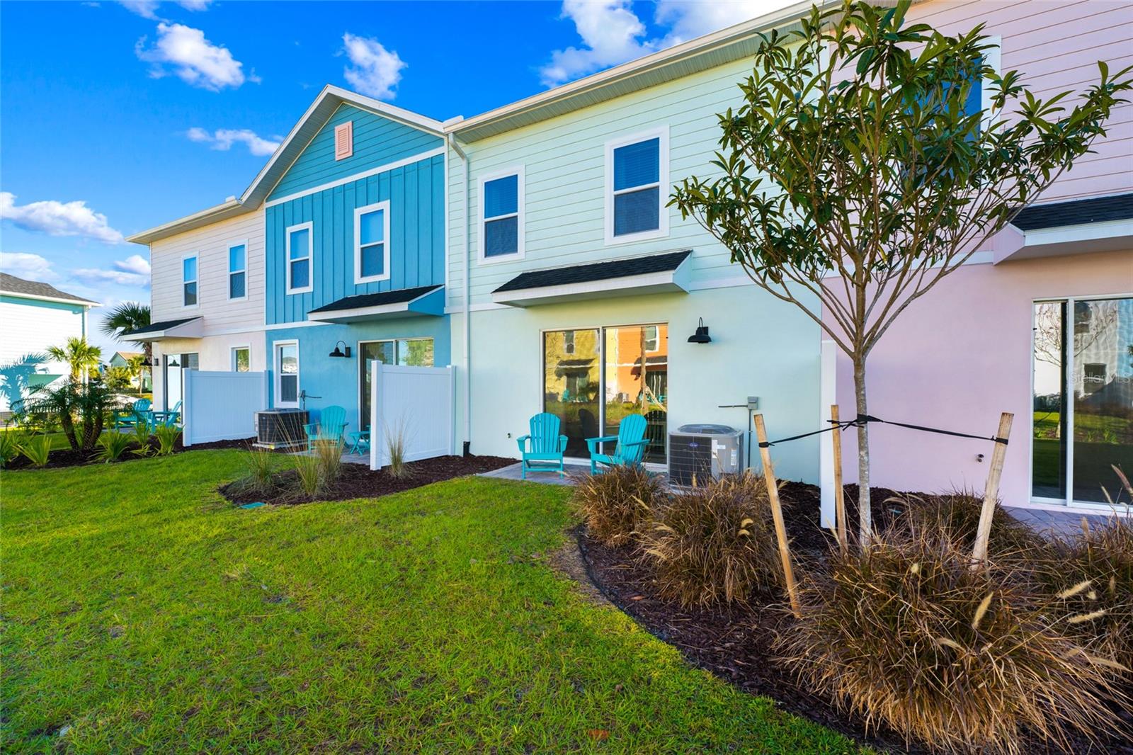 Image 43 of 95 For 8205 Surf Street