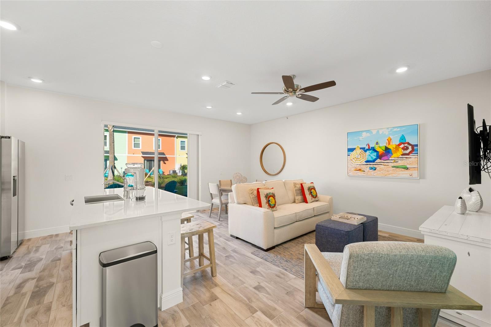 Image 7 of 95 For 8205 Surf Street