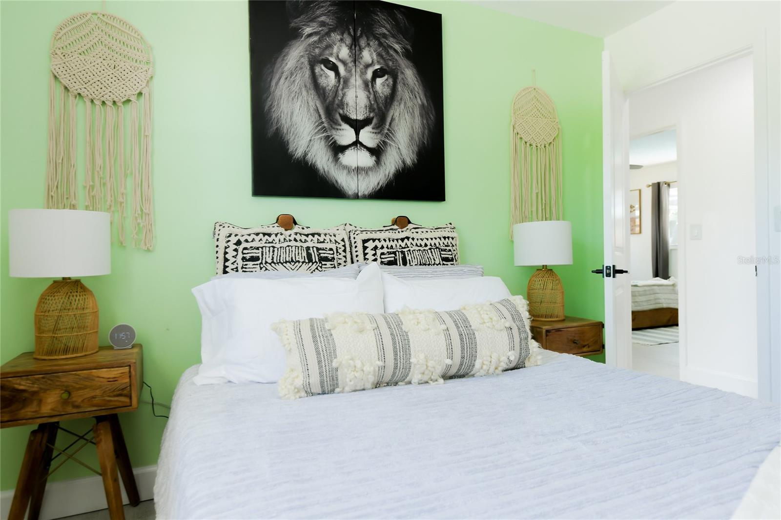 Image 14 of 33 For 2436 Constitution Boulevard