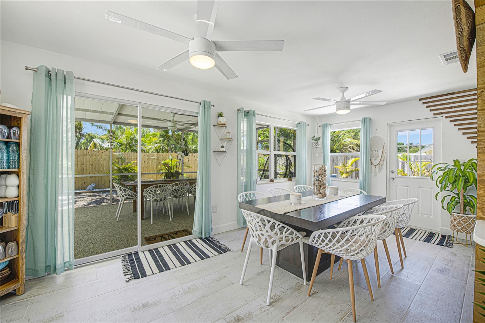 Image 9 of 33 For 2436 Constitution Boulevard