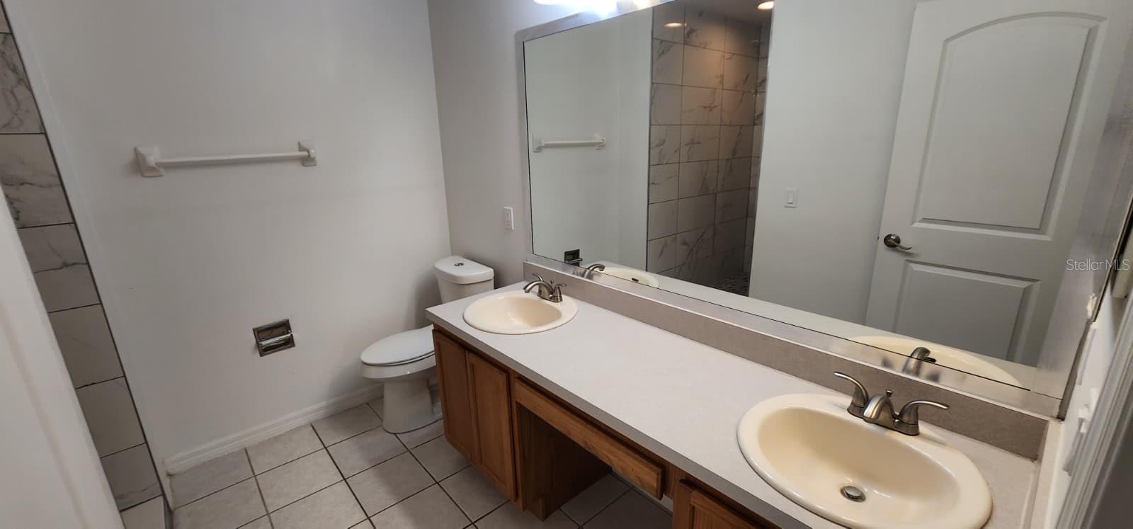 Image 21 of 41 For 2840 Osprey Cove Place 201