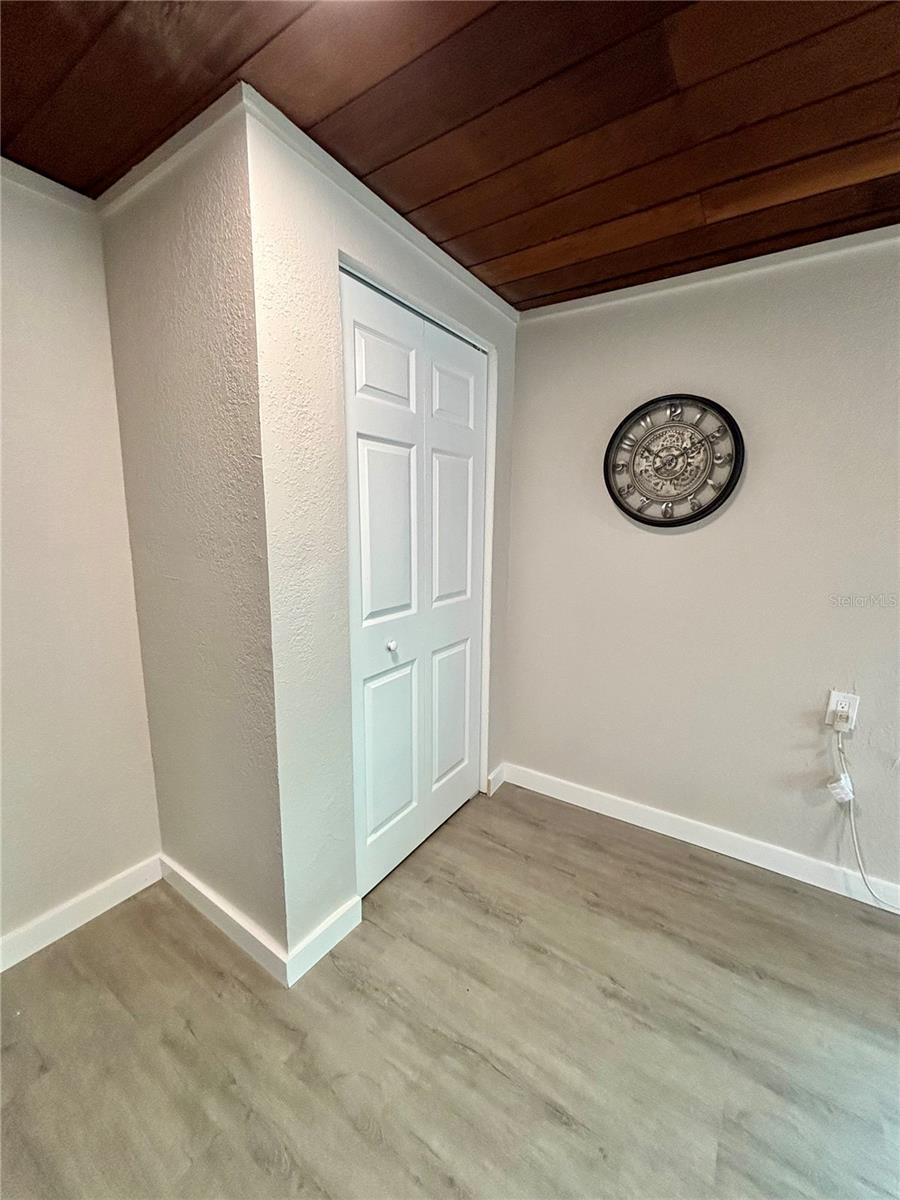 Image 16 of 20 For 2865 Nichols Road