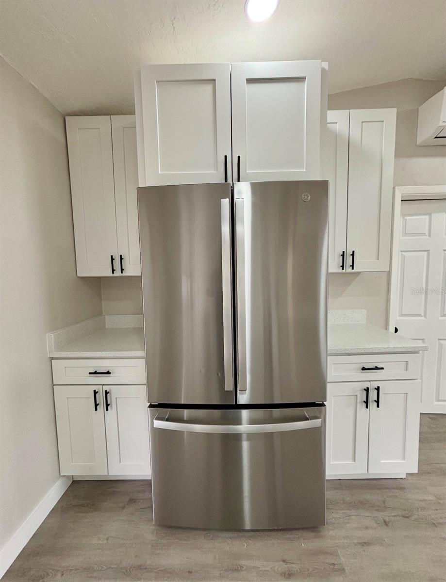 Image 5 of 20 For 2865 Nichols Road