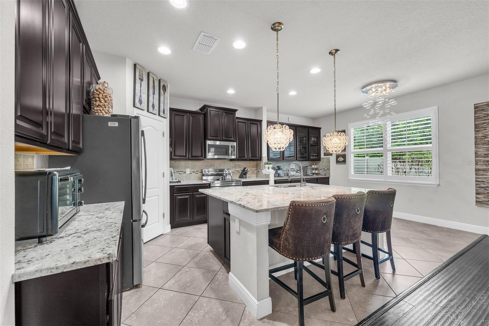 Image 12 of 56 For 14594 Caplock Drive