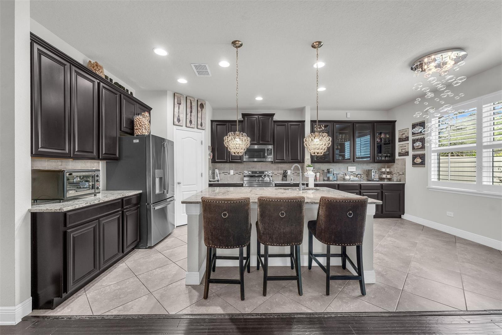 Image 13 of 56 For 14594 Caplock Drive