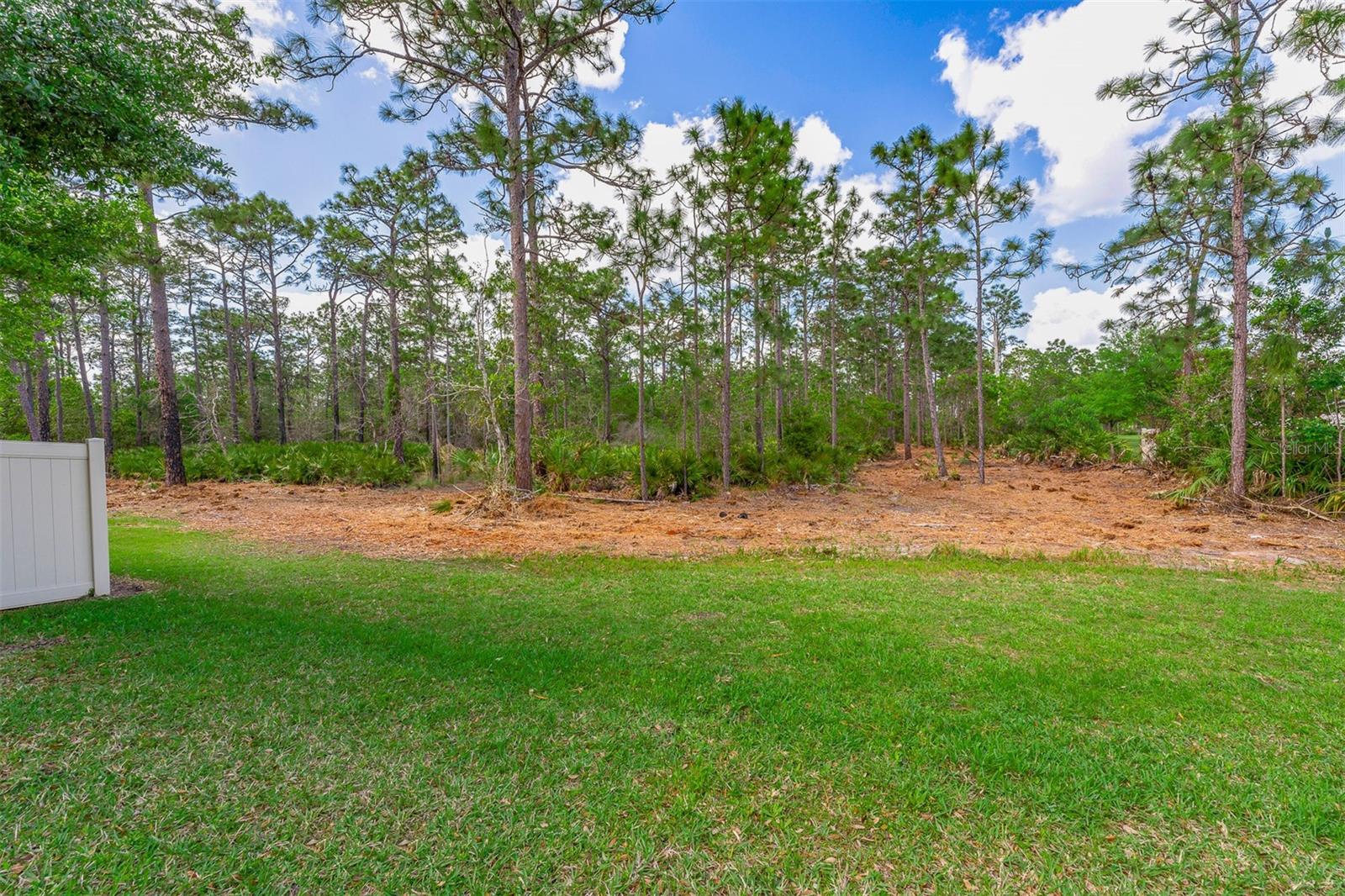 Image 43 of 56 For 14594 Caplock Drive