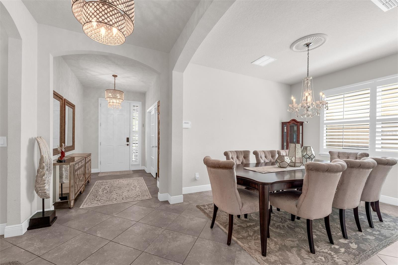 Image 5 of 56 For 14594 Caplock Drive